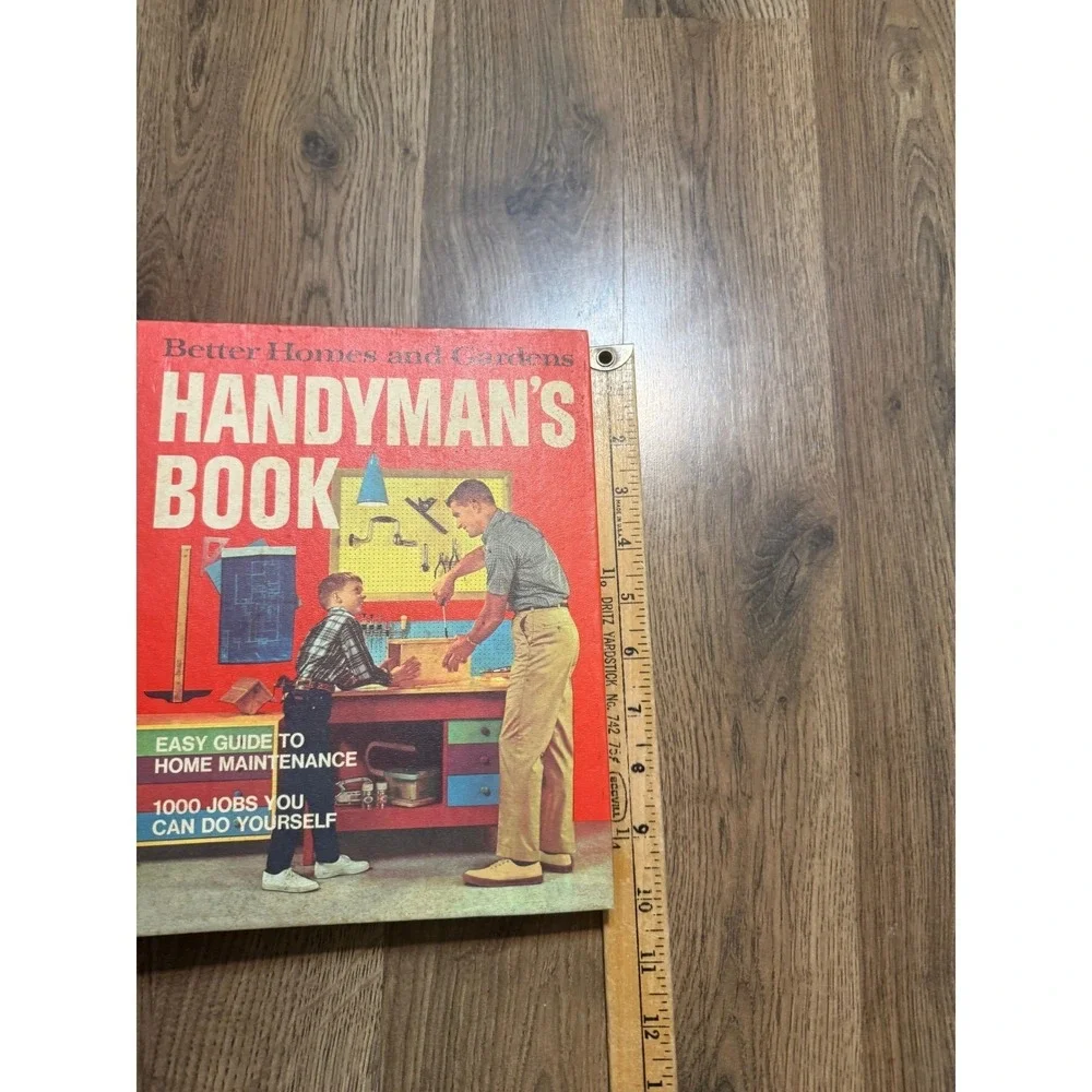 Better Homes and Gardens Handyman's Book Vintage Ring Binder Red DIY Manual Good